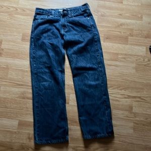 Blue Levi’s jeans 550